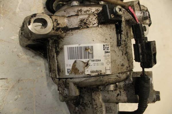 COMPRESSEUR DE CLIMATISATION RENAULT/DACIA/NISSAN - Vue 3